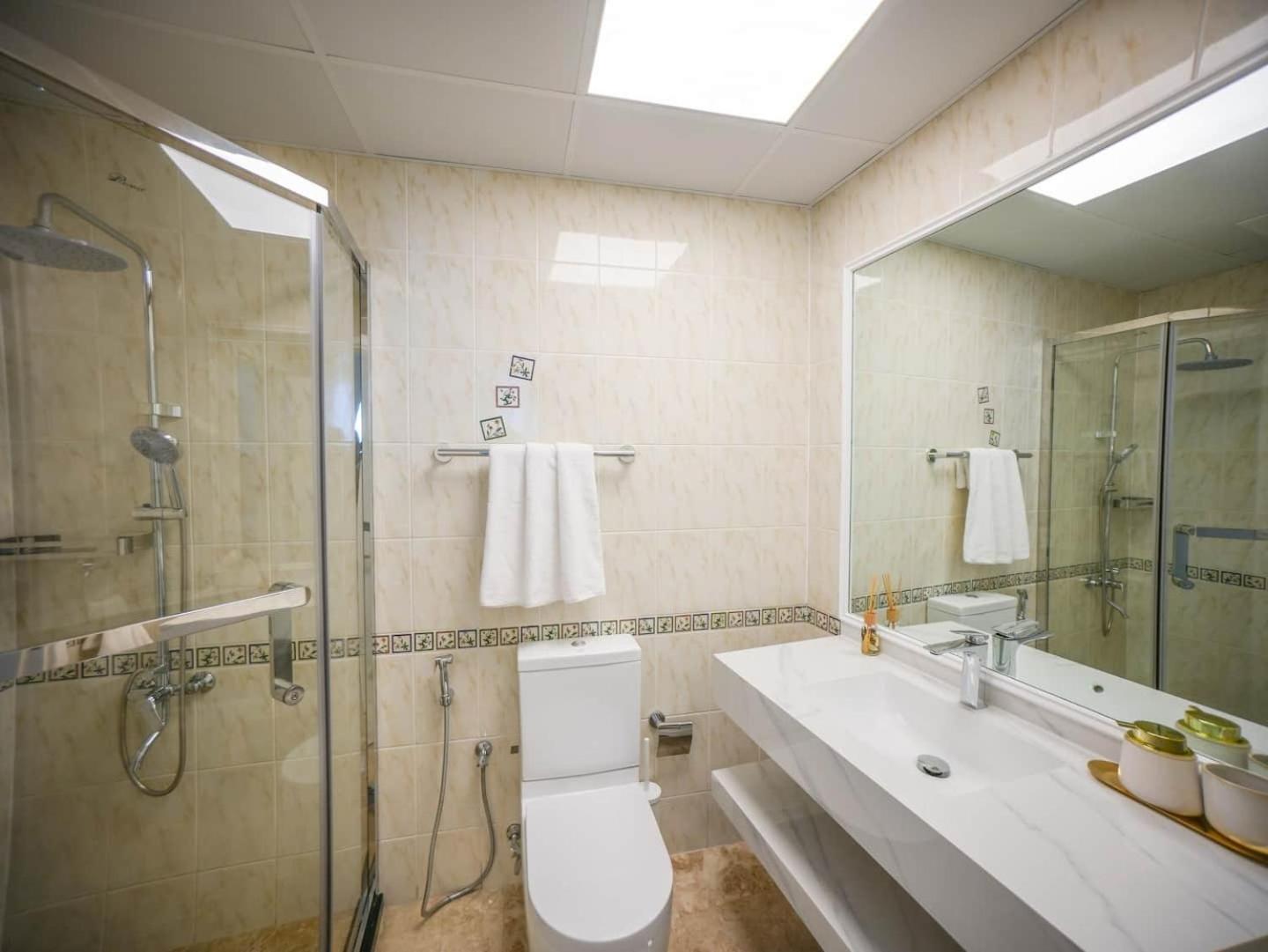 Deluxe 3 Bedroom With Marina & Sea View Dubai Bagian luar foto